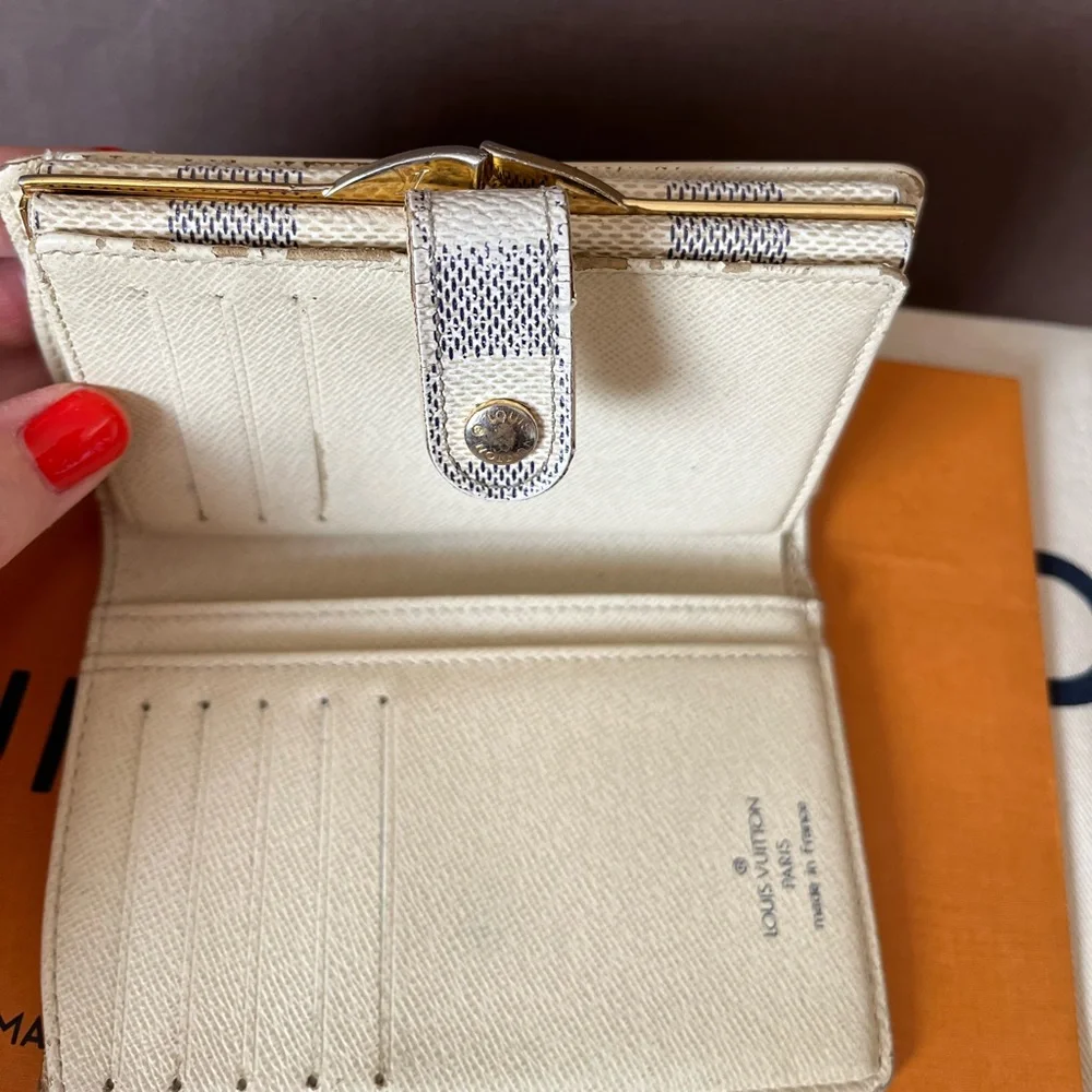 Louis Vuitton Damier Azur Canvas Checkered Wallet - Cream & Blue